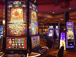 Người chơi Việt Nam trải nghiệm sảnh game link vao w88 trên điện thoại